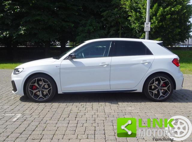 AUDI A1 SPB 40 TFSI S tronic Identity Black S Line