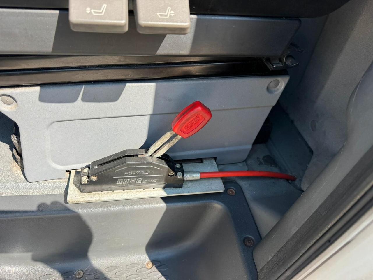 Iveco Daily 35C13 2.8 Carro Atrezzi