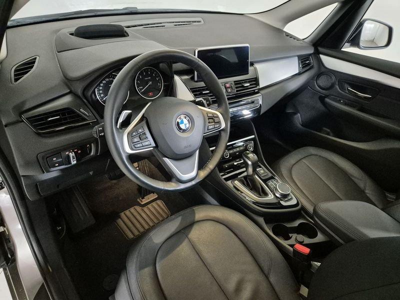 BMW Serie 2 Active Tourer Serie 2 F45 2014 Active Tourer 220i Active Tourer Advantage auto my15