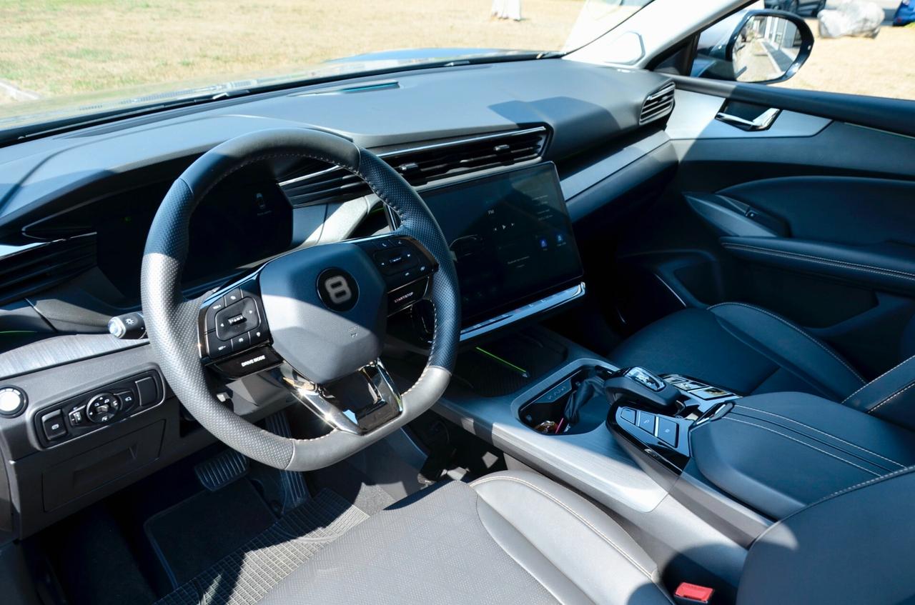 SPORTEQUIPE 8 GT 1.6 T-GDI GPL 177cv DCT, PREZZO REALE, UNICOPROPRIETARIO, AUTO PARI AL NUOVO, UFF ITALIANA, GARANZIA UFFICIALE 2/31, PERMUTE