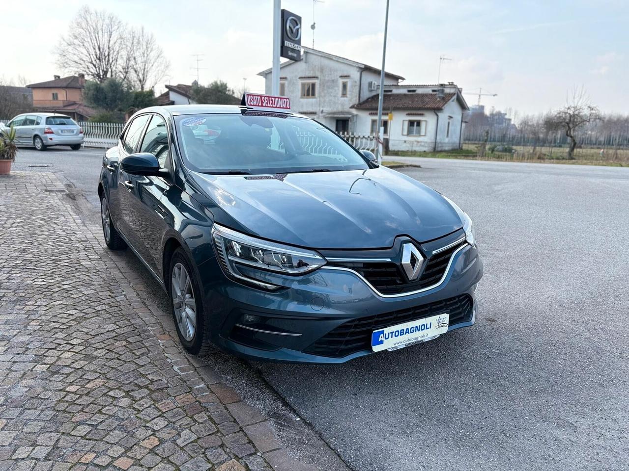 Renault Megane BUSINESS Blue dCi 115 CV 6mt