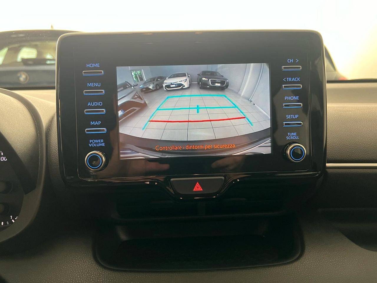 Toyota Yaris 1.5 Hybrid 5 porte Business