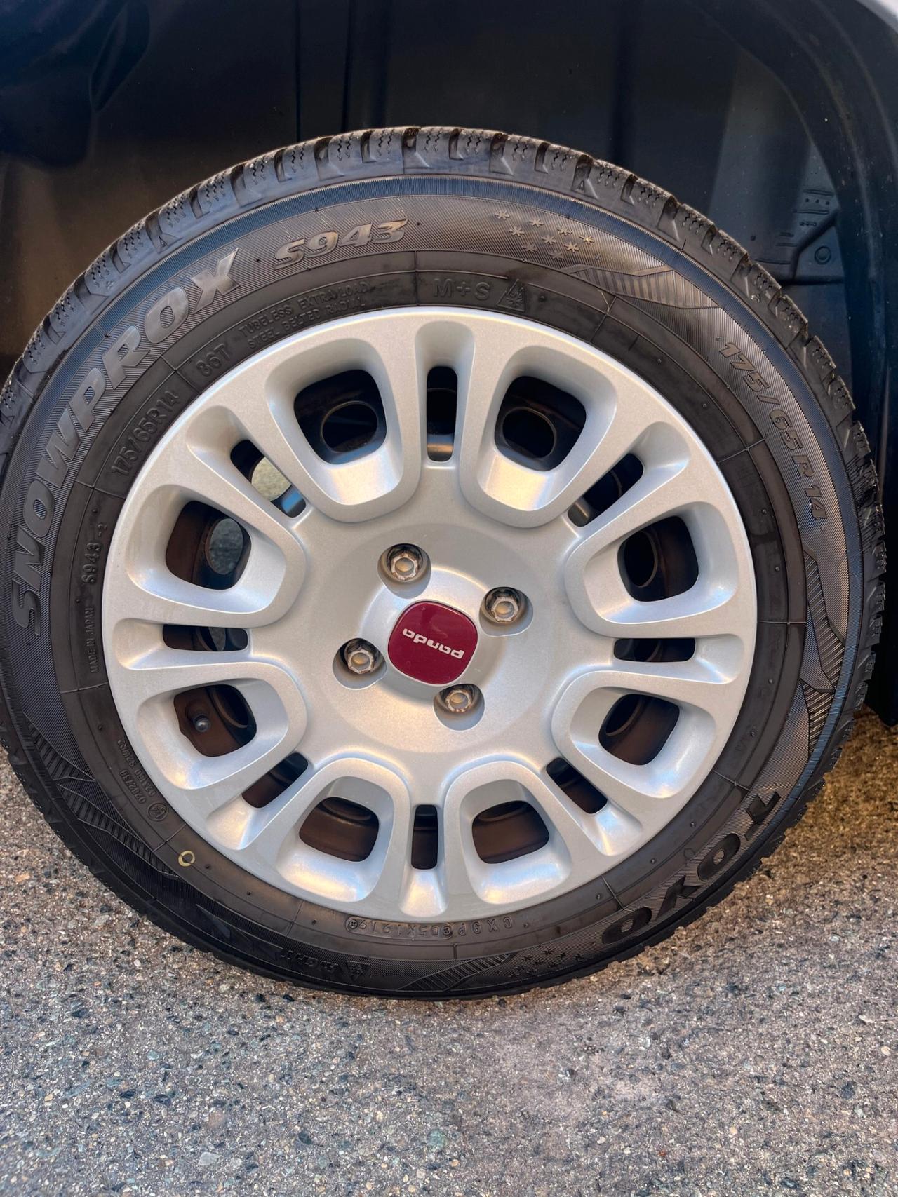 Fiat Panda 1.2 Connected by Wind