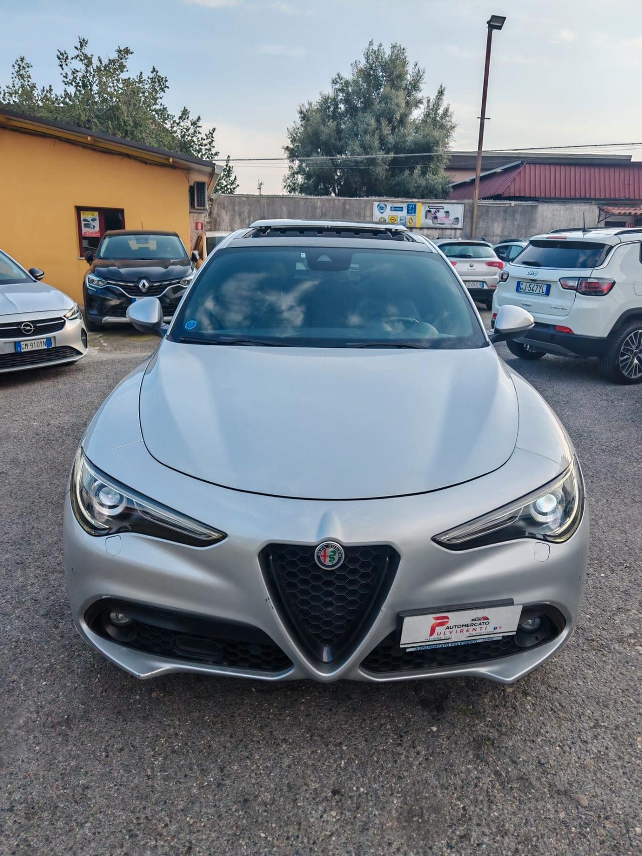 Alfa Romeo Stelvio 2.2 Turbodiesel 210 CV AT8 Q4 Veloce