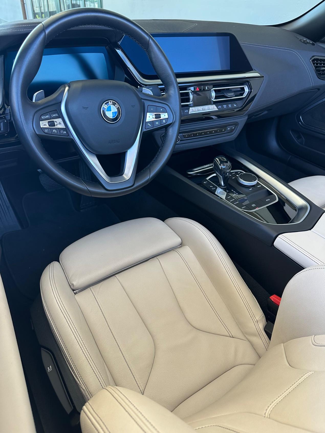 BMW Z4 sdrive 20i auto