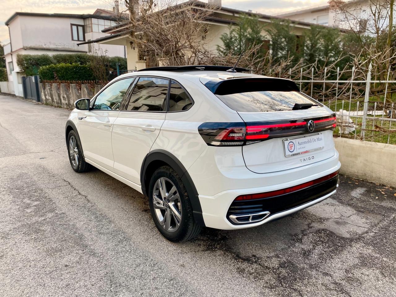 Volkswagen Taigo 1.0 tsi R-Line 110cv dsg UNICO PROPRIETARIO