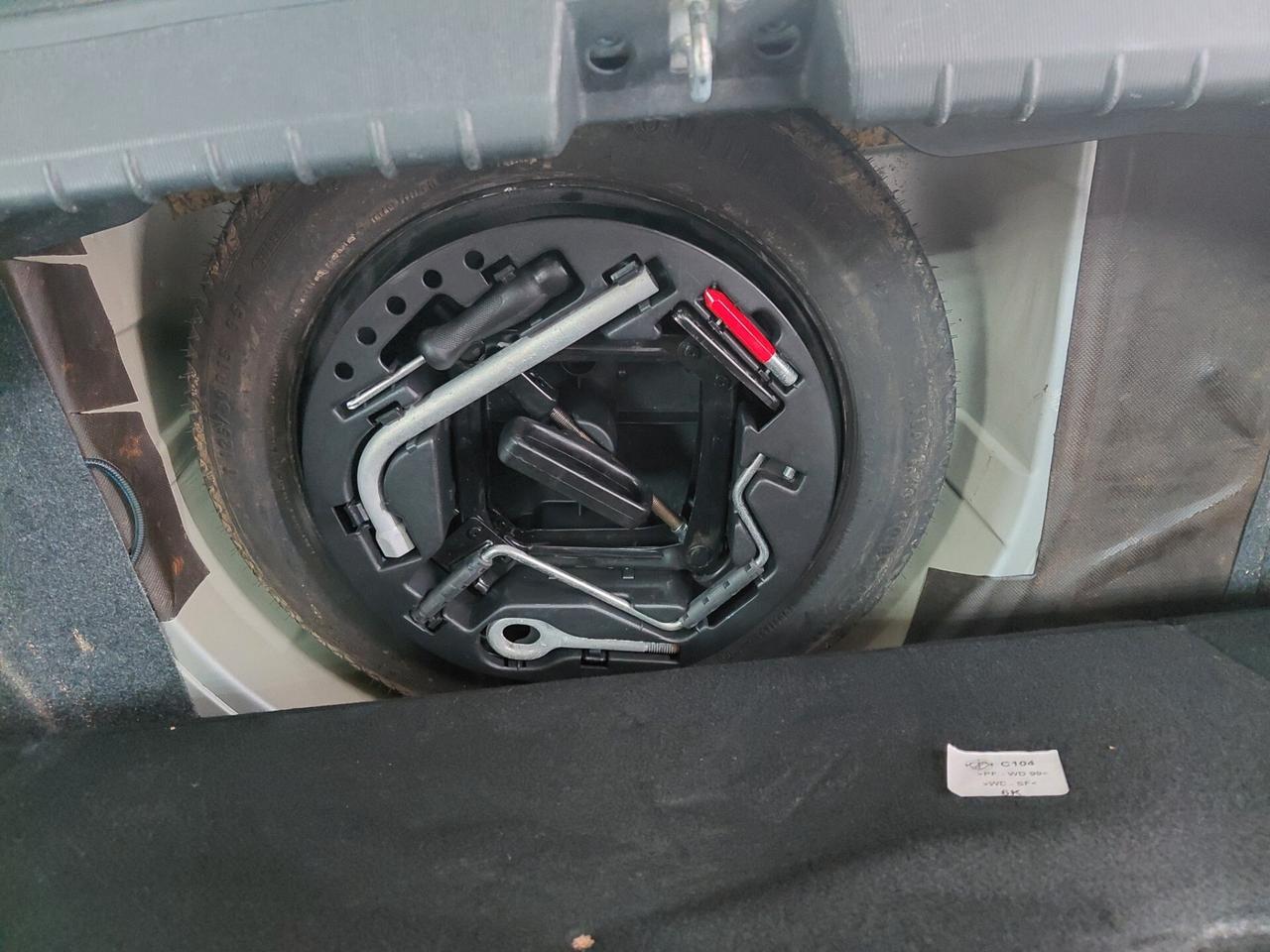 Alfa Romeo 147 1.9 JTD (120) SOLI 117000 KM