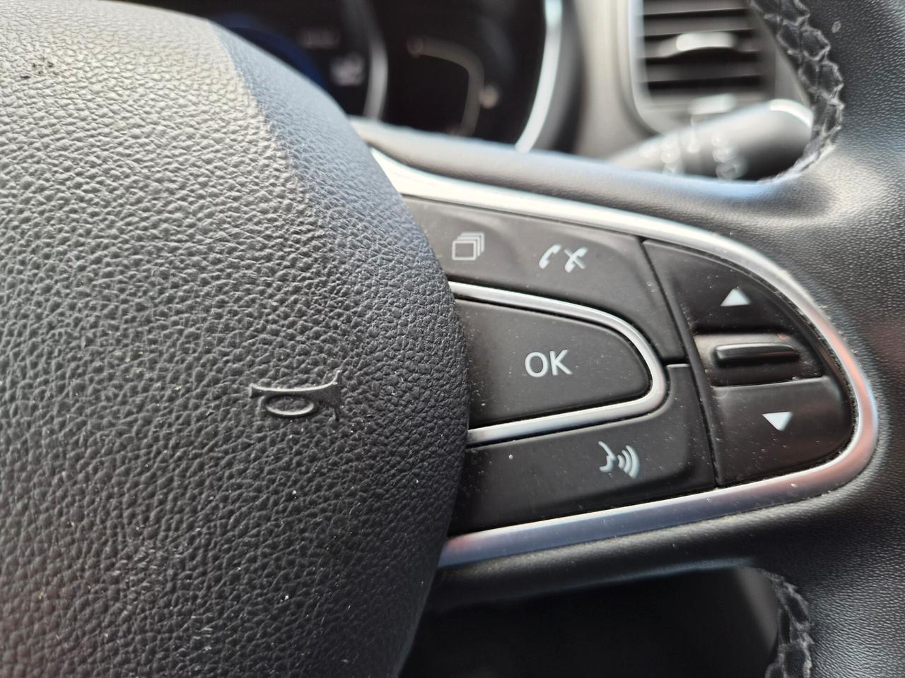 Renault Scenic Scénic Blue dCi 150 CV EDC Sport Edition2