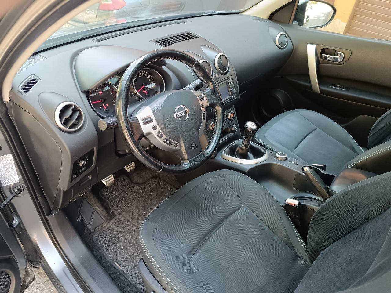 Nissan Qashqai 2.0 dCi DPF Tekna 4x4