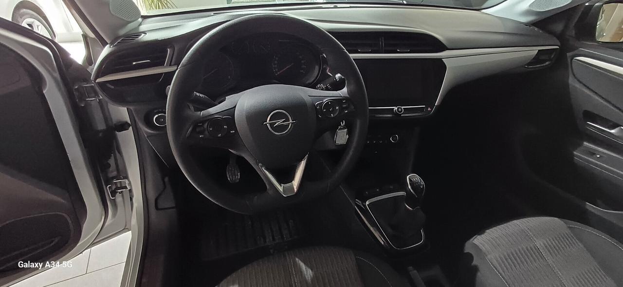 Opel Corsa 1.2 Design & Tech