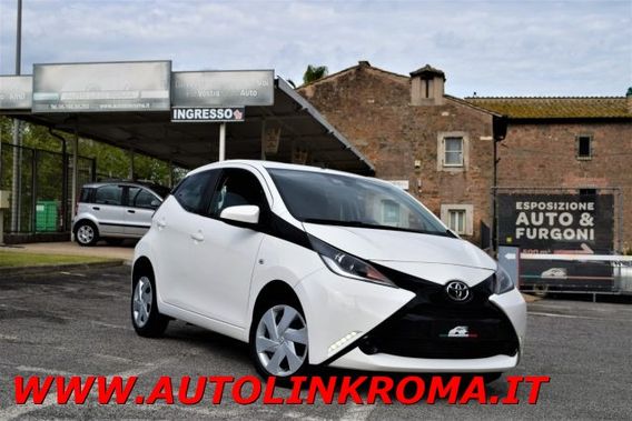 TOYOTA Aygo 1.0 VVT-i 69 CV 5 porte x-play TSS