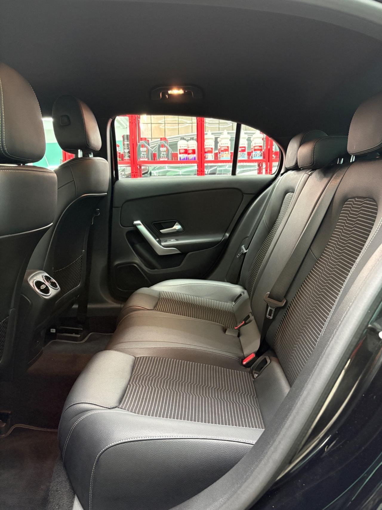 Mercedes-benz A 250 e EQ Business Extra UNICO PROPRIETARIO