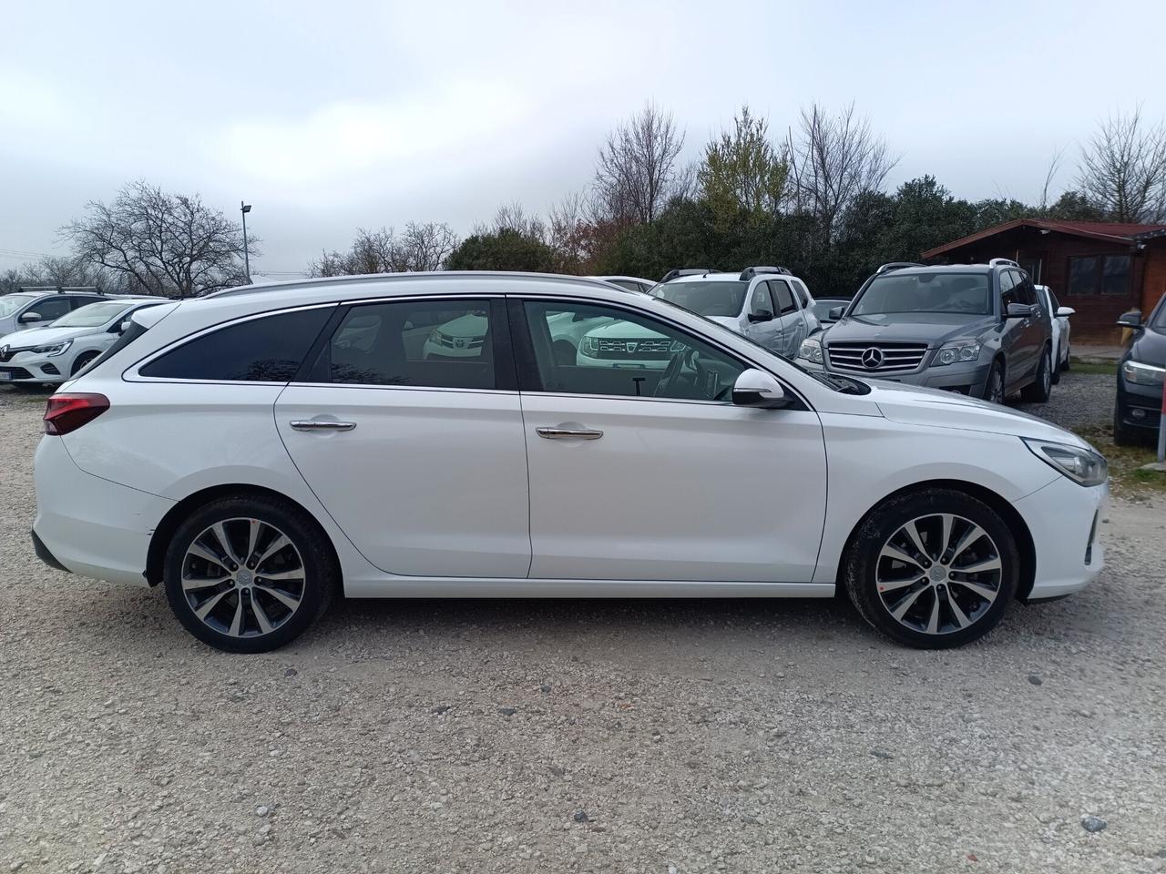 i30 Wagon 1.6 CRDi 110CV DCT Business