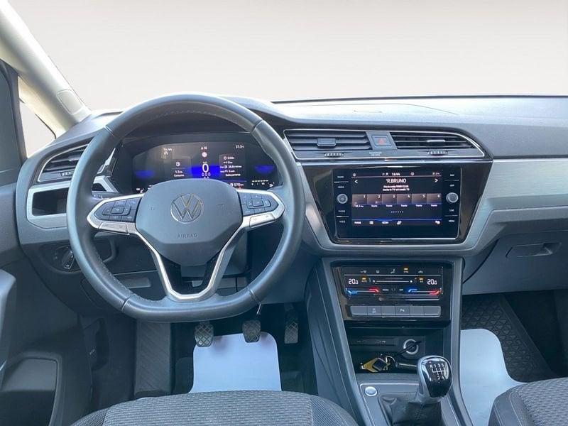 Volkswagen Touran 1.5 TSI EVO Business
