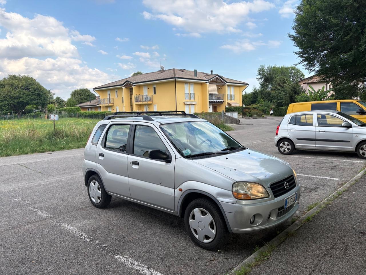 Suzuki Ignis 1.3 16V 83cv benzina neo patentati