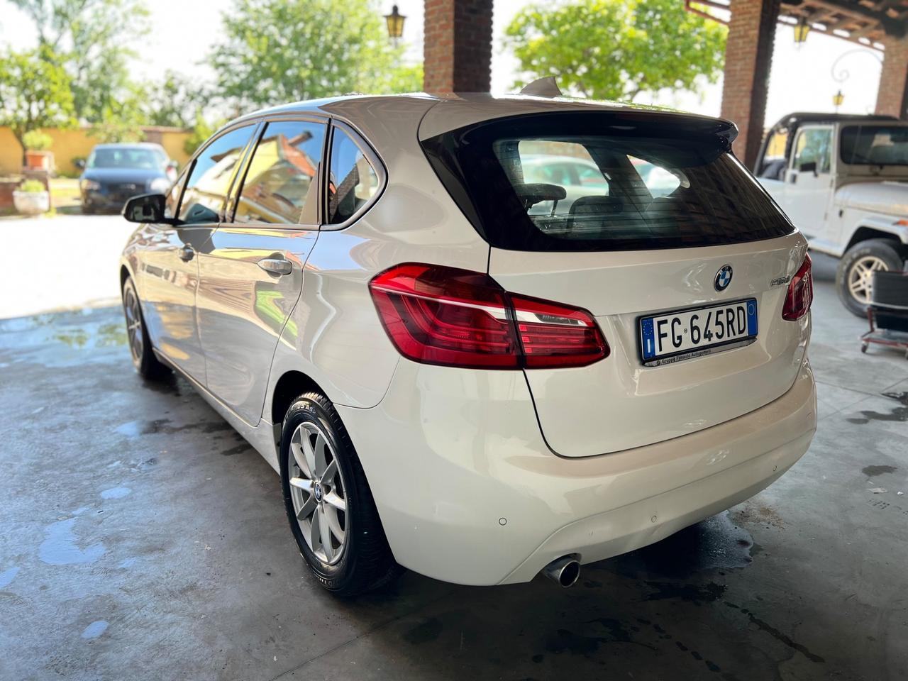 Bmw 216 216d Active Tourer Advantage