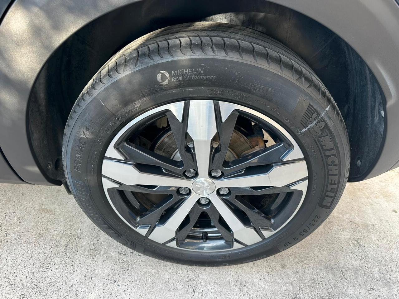 Peugeot 3008 BlueHDi 130 S&S Allure