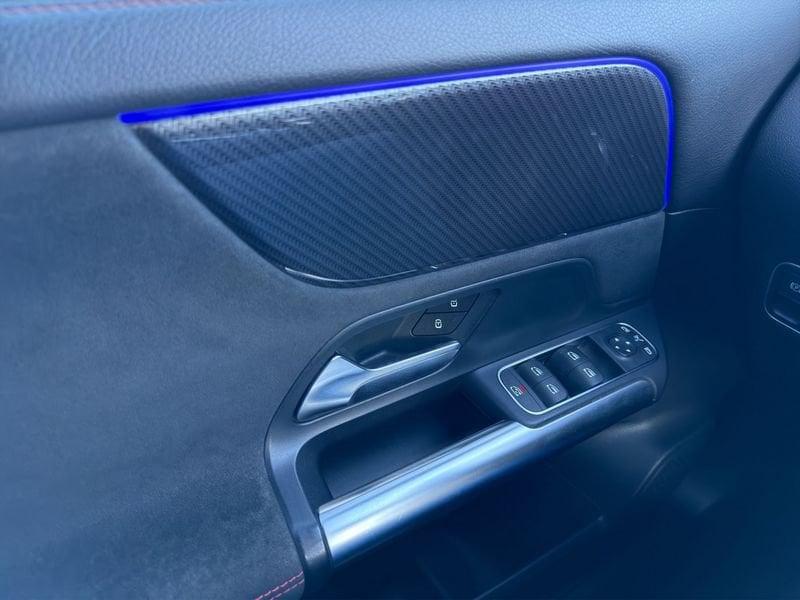 Mercedes-Benz GLA GLA 180 d Automatic Premium