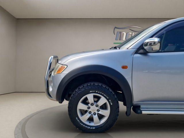 MITSUBISHI L200 2.5 DI-D/136CV Double Cab Invite