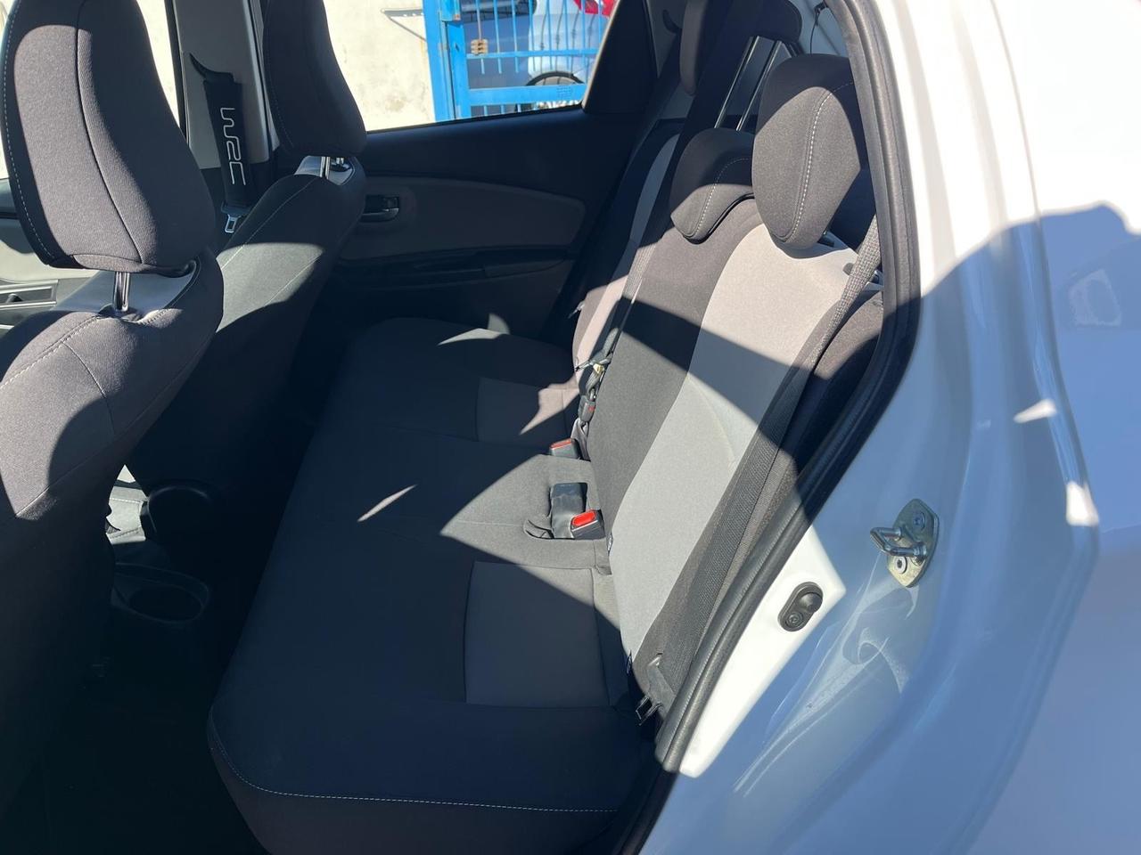 Toyota yaris 5p-1.5 hybrid -c.aut- km 87000-2018