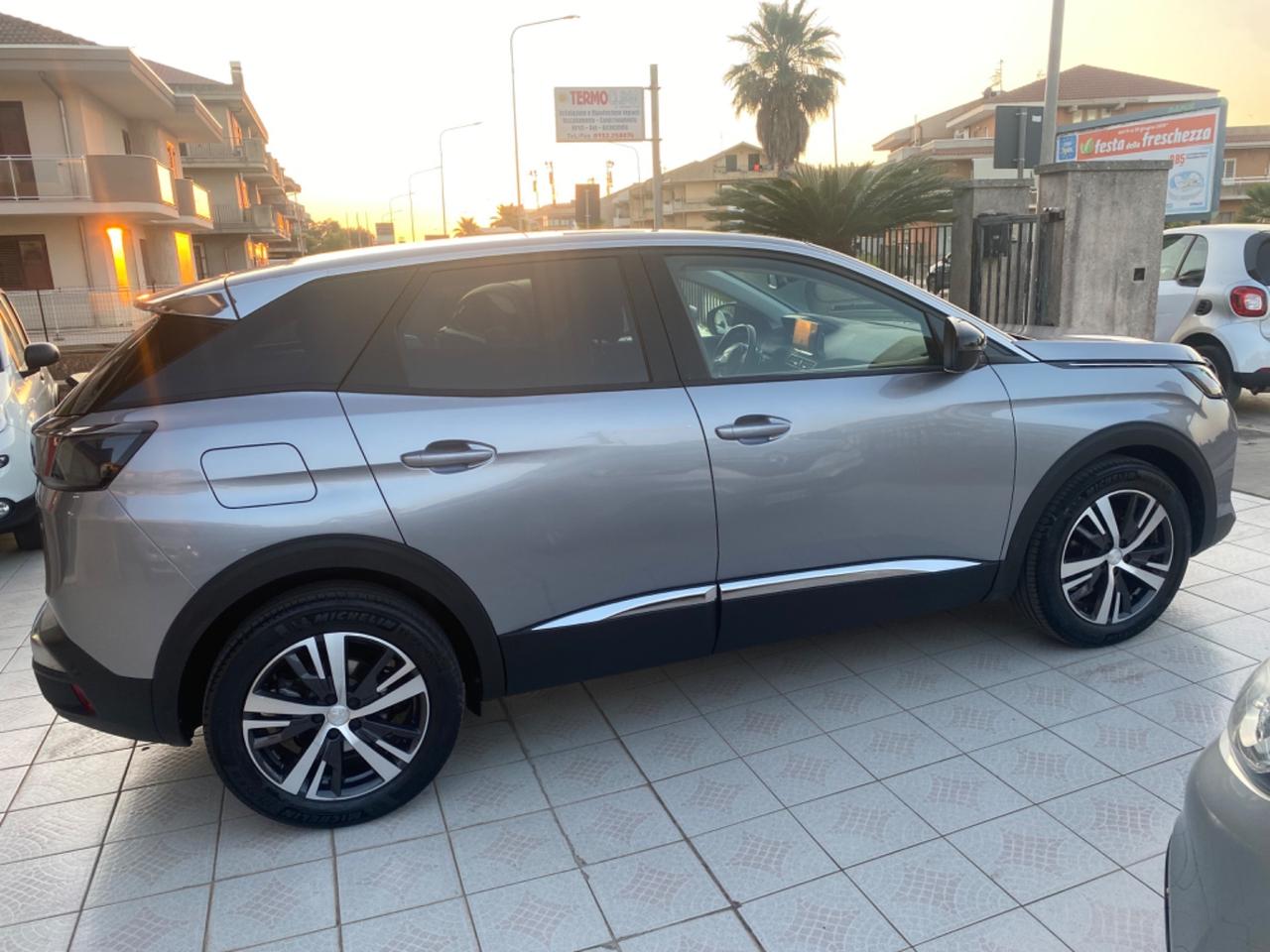 Peugeot 3008 BlueHDi 130 S&S EAT8 Allure