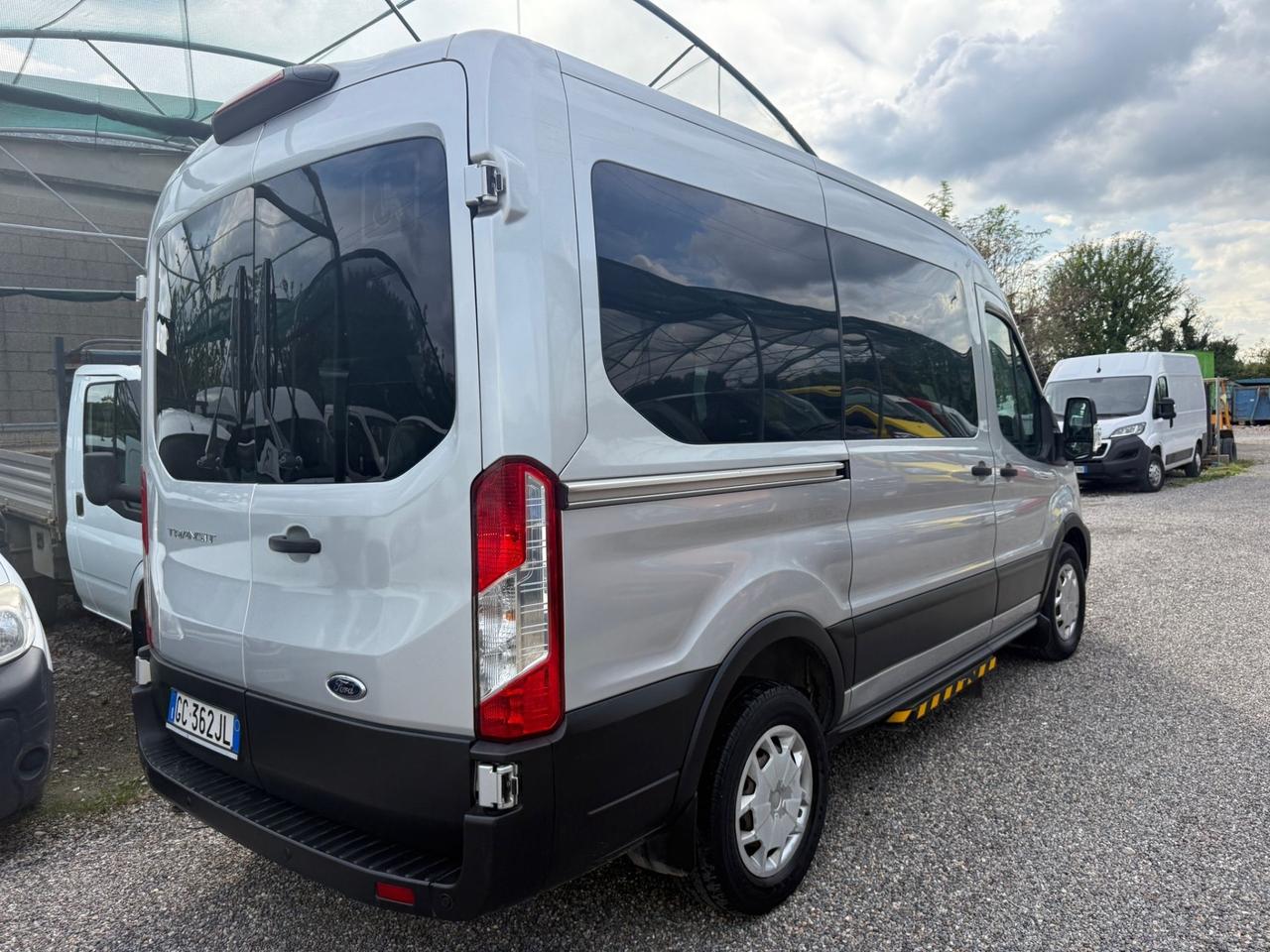 Ford Transit PM-TM 9 posti Pedana