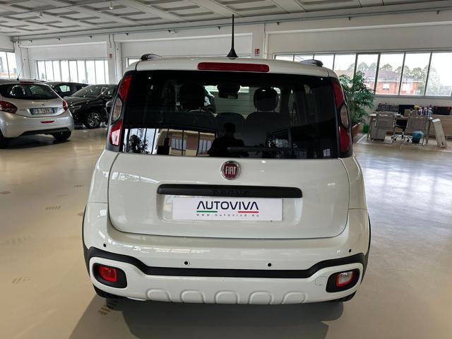 FIAT Panda 1.0 FireFly S&S Hybrid Pandina