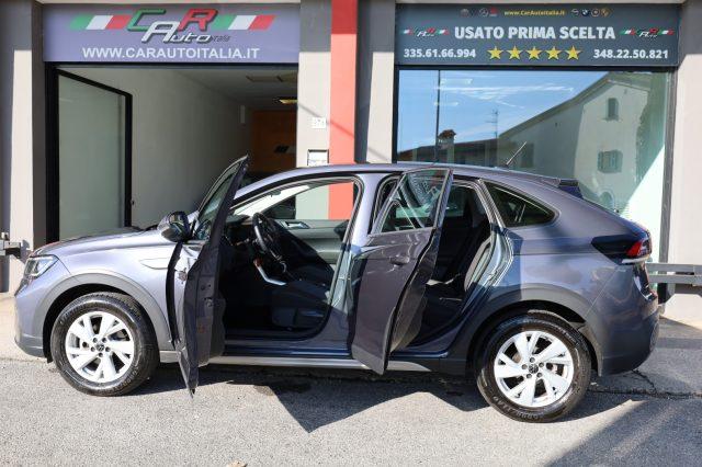 VOLKSWAGEN Taigo 1.0 TSI 110 CV DSG Automatica per NEOPATENTATI