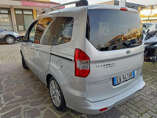 FORD Tourneo Courier 1.6 TDCI 95 CV Titanium