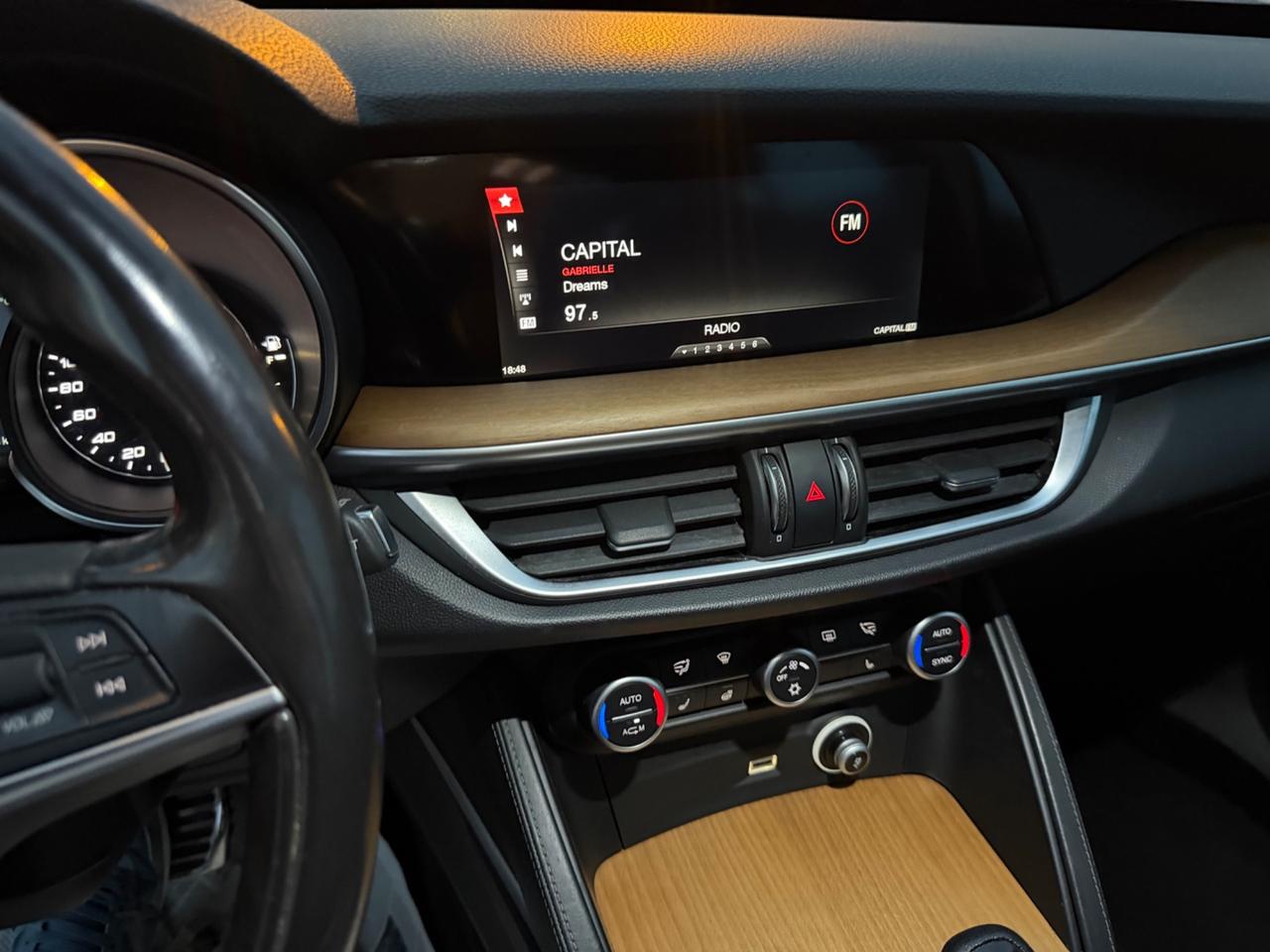 Alfa Romeo Stelvio 2.2 Turbodiesel 210 CV AT8 Q4 Executive