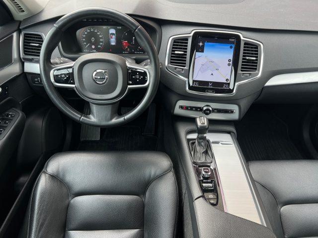 VOLVO XC90 D5 AWD Geartronic Momentum