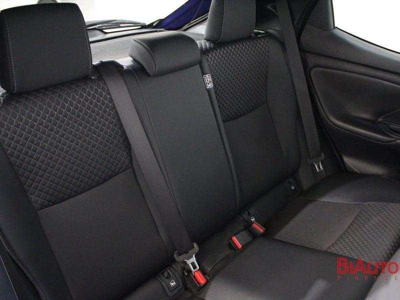 Toyota Yaris Yaris 1.5h 130 Lounge