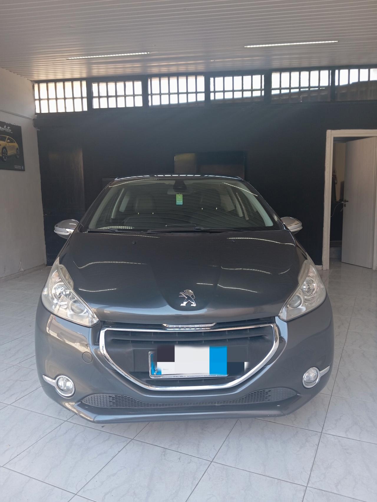 Peugeot 208 1.2 Benz/ GPL 2013 CON GARANZIA