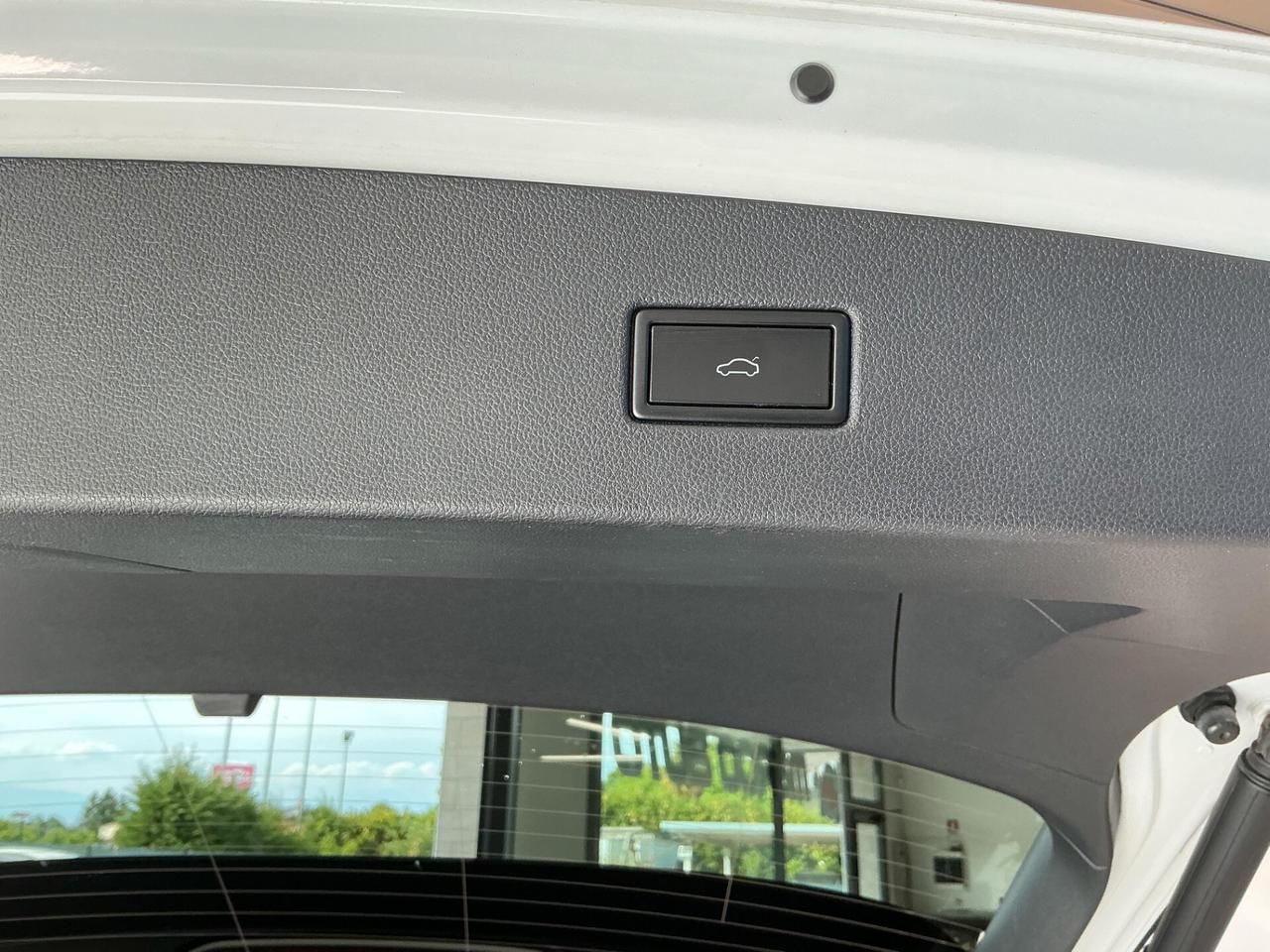 Volkswagen Tiguan 2.0 Diesel R-Line Cambio Automatico 4x4