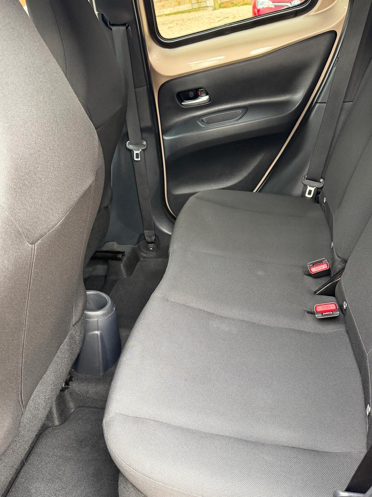 Toyota Aygo X 1.0 VVT-i 72 CV 5 porte Trend