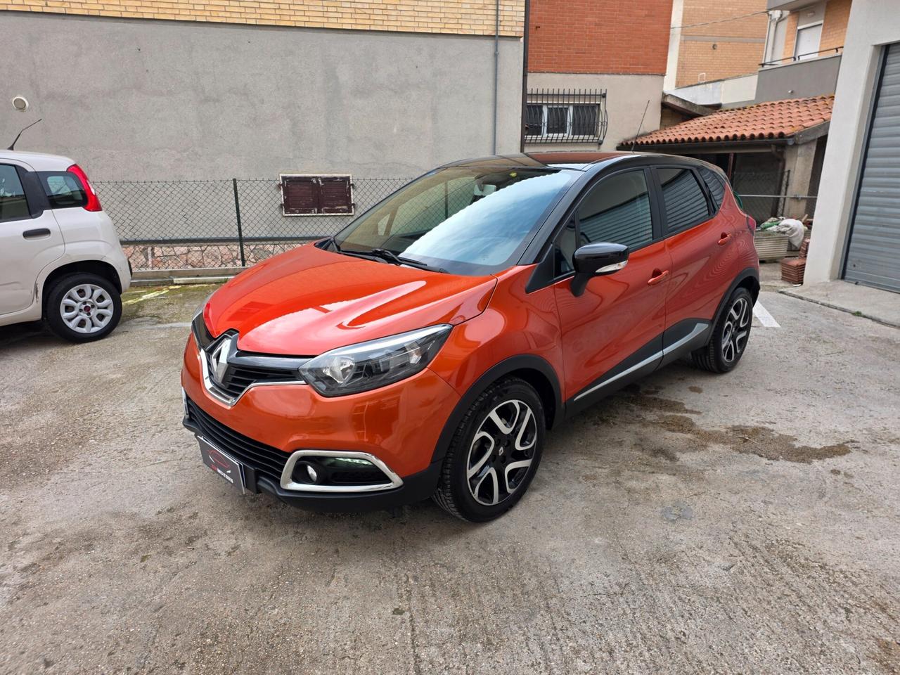 Renault Captur 1.5 dCi 90CV - CAMBIO AUTOMATICO