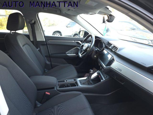 AUDI Q3 35 TDI S tronic Business