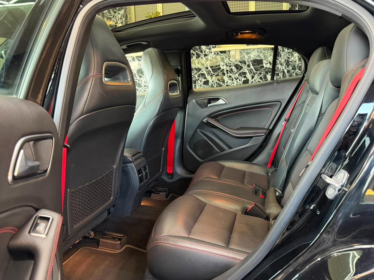 Mercedes-benz GLA 45 AMG 4Matic