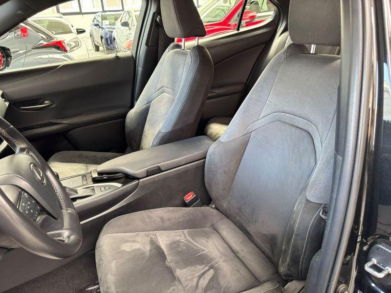Lexus UX Hybrid Executive 2WD MY22
