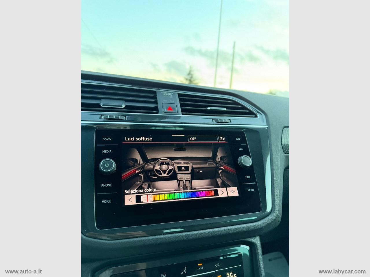 VOLKSWAGEN Tiguan 2.0 TDI 150CV SCR DSG R-Line