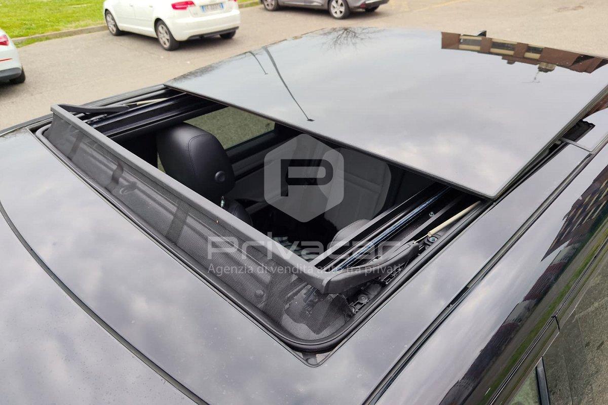 LAND ROVER Range Rover Evoque 2.0D I4 163 CV AWD Auto R-Dynamic SE