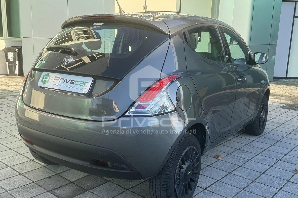 LANCIA Ypsilon 0.9 TwinAir 85 CV 5 porte Metano Ecochic Elefantino