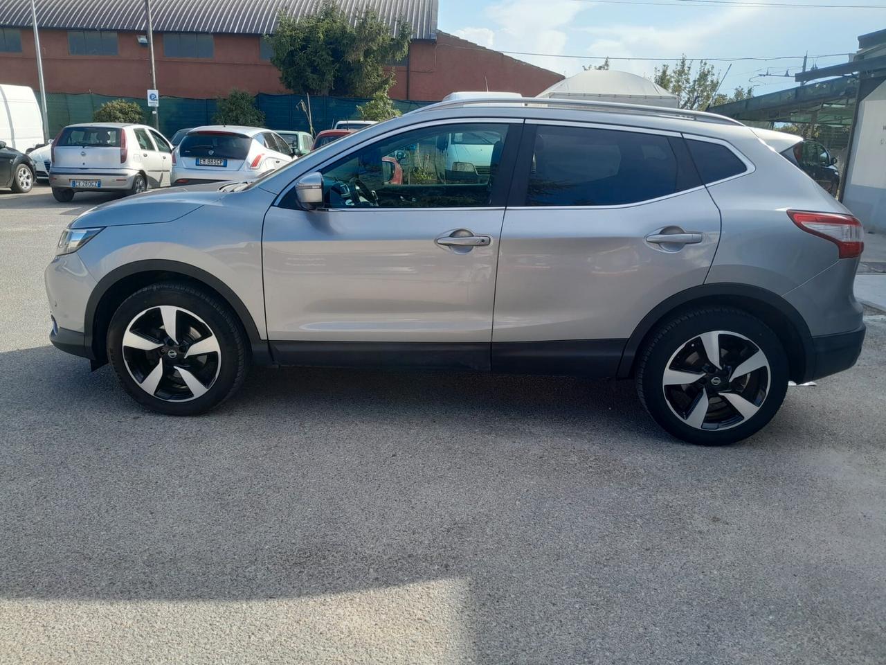 Nissan Qashqai 1.5 dCi N-Connecta