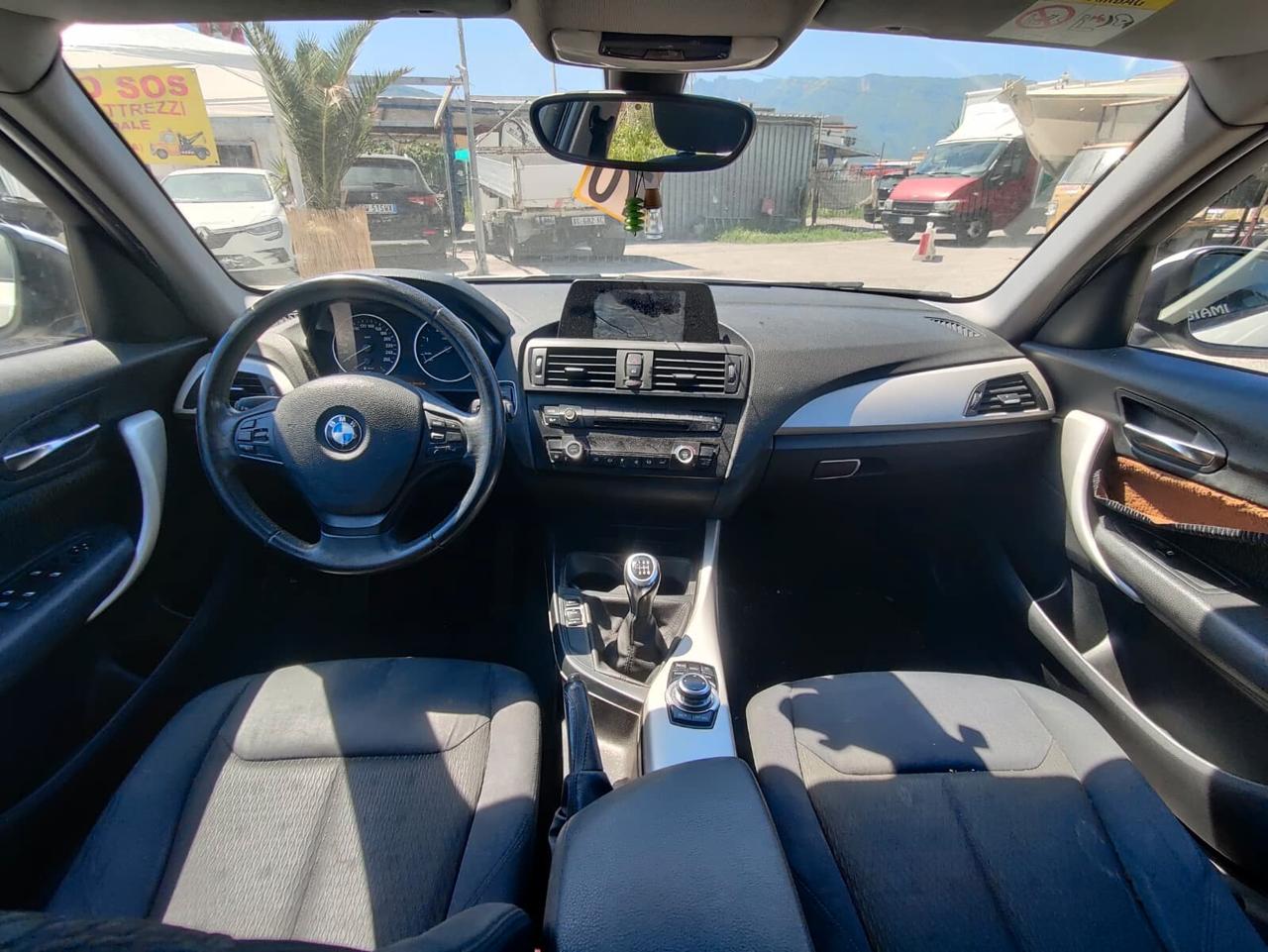 Bmw 114 114d 5p. Unique