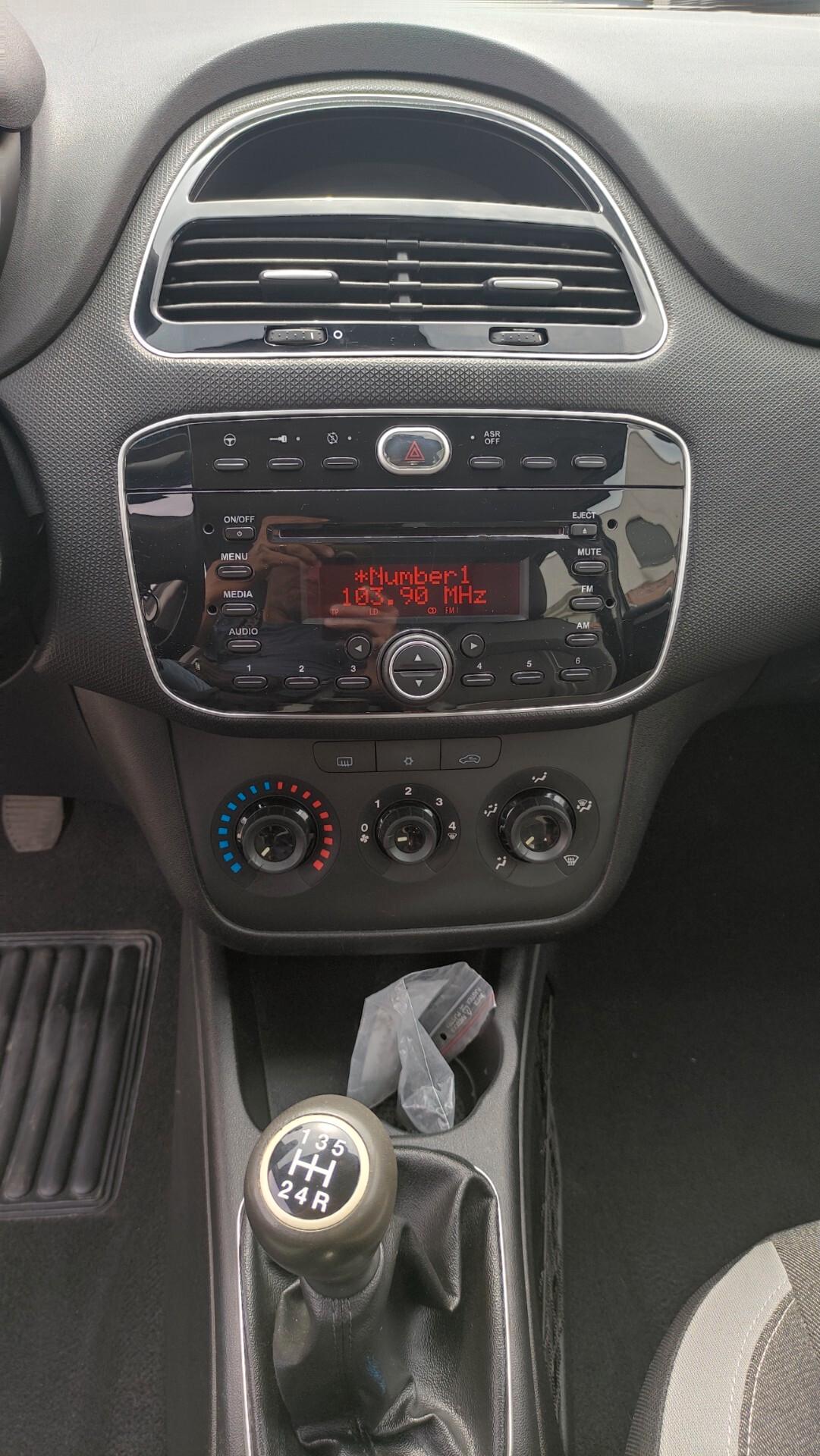 Fiat Punto 1.3 MJT II S&S 85 CV 5 porte ECO Easy NEOPATENTATI - 2012