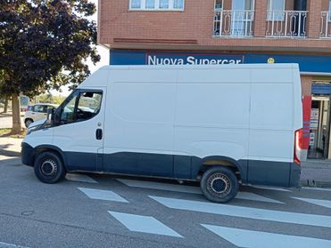 Iveco Daily 35S