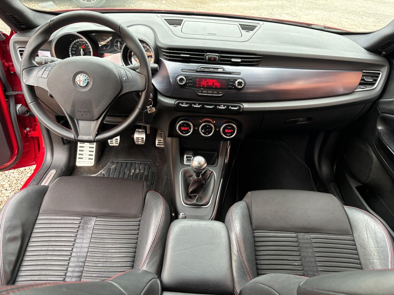 Alfa Romeo Giulietta 1750 TBi Quadrifoglio Verde