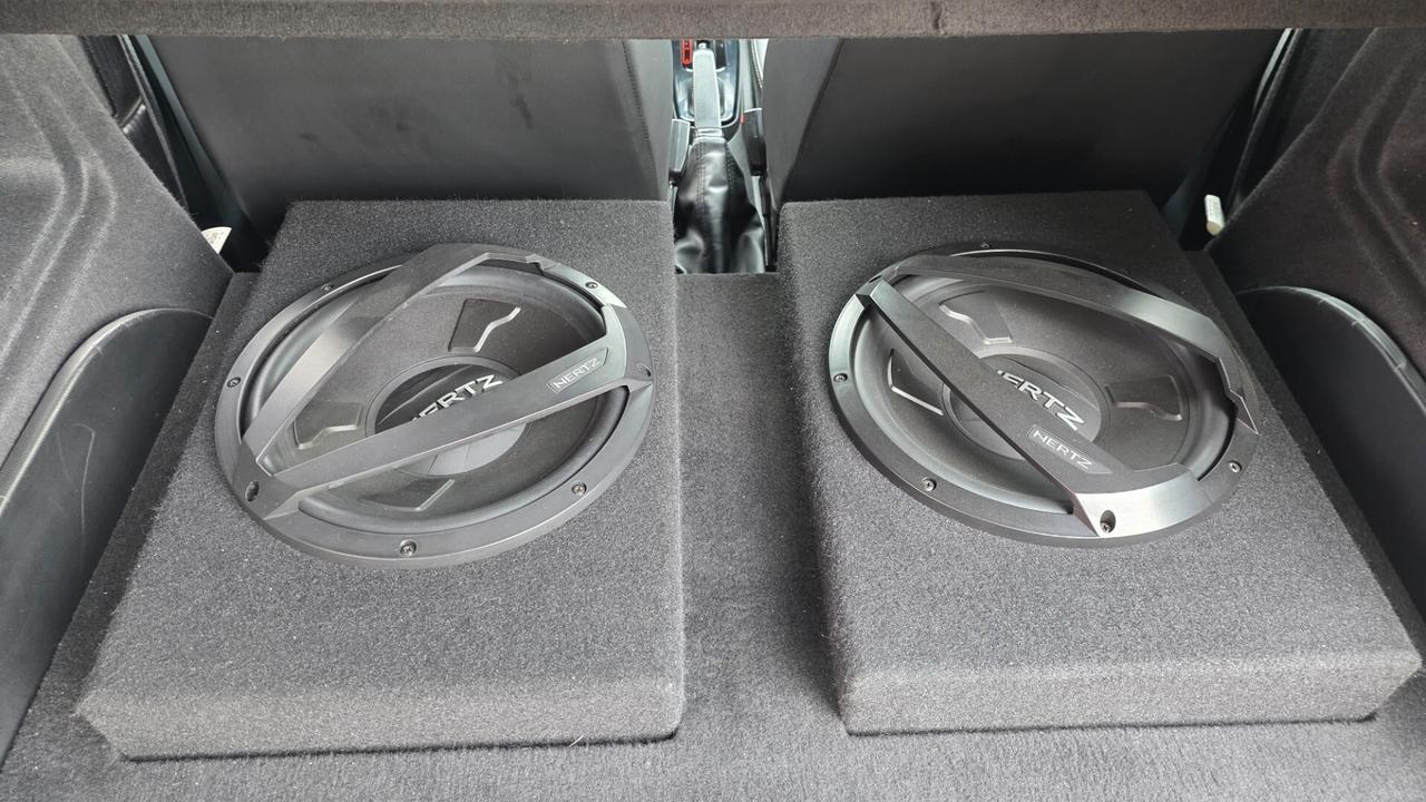 Ligier JS60 DCI Ultimate Tec Ice