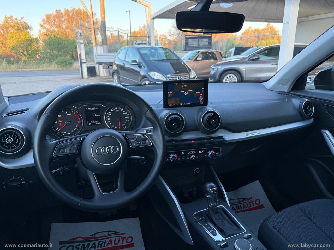 AUDI Q2 30 TDI S tronic Business Design