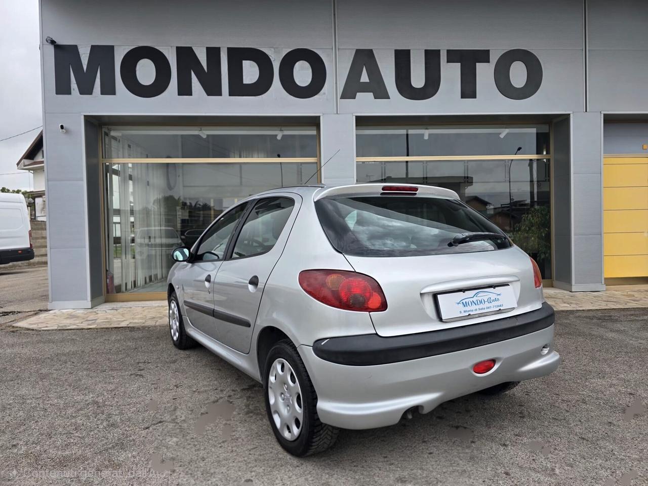 Peugeot 206 1.1 5p. S 60cv 2005 NEOPATENTATI